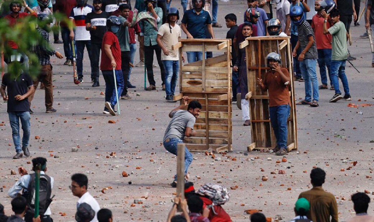 bangladesh-student_