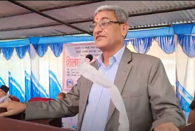 Ramesh lekhak