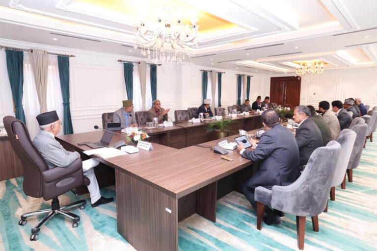 Cabinet-Meeting-