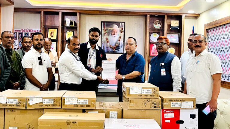 WhatsApp Image 2025-11-02 at 11.42.06