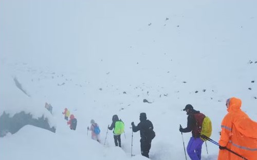 Everest_r4ksEGEATW